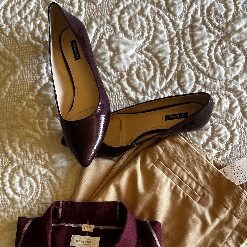 Alex Marie Burgundy kitten 2” heels Shoes - Picture 7 of 11